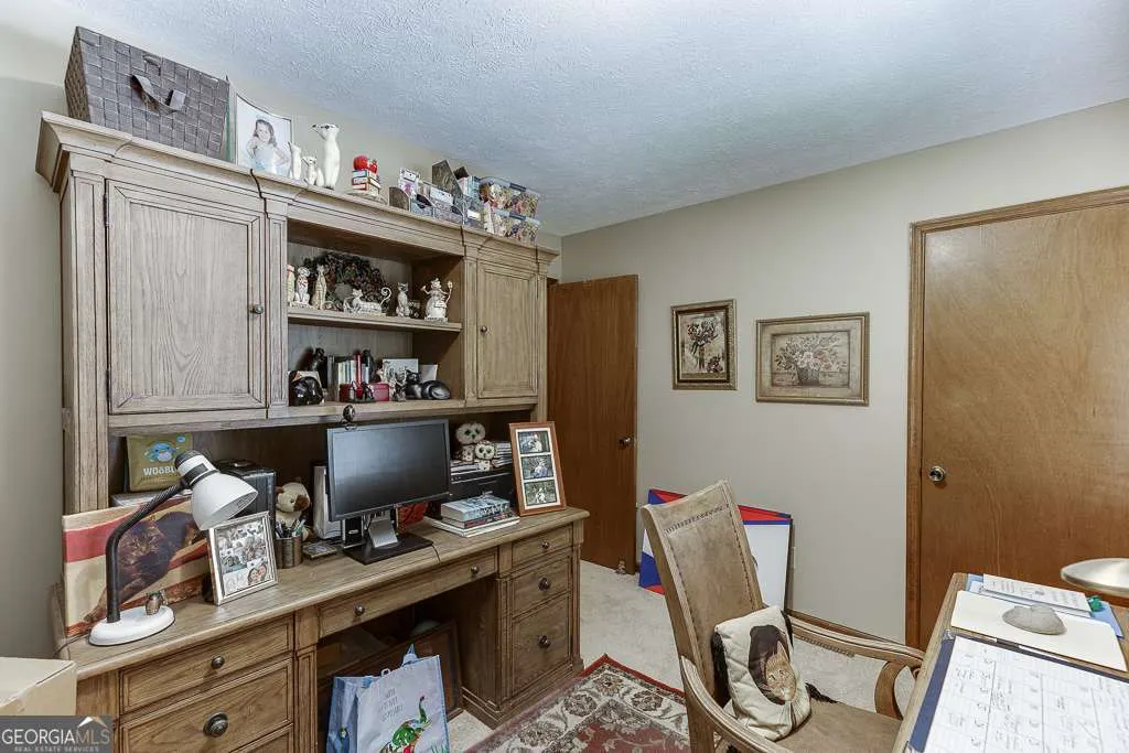 1042 Cedar Forest Court