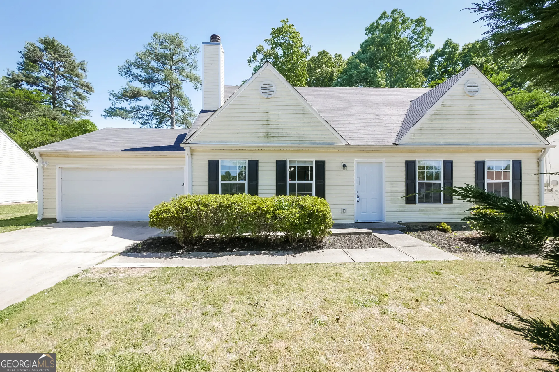 2703 Holly Berry Drive