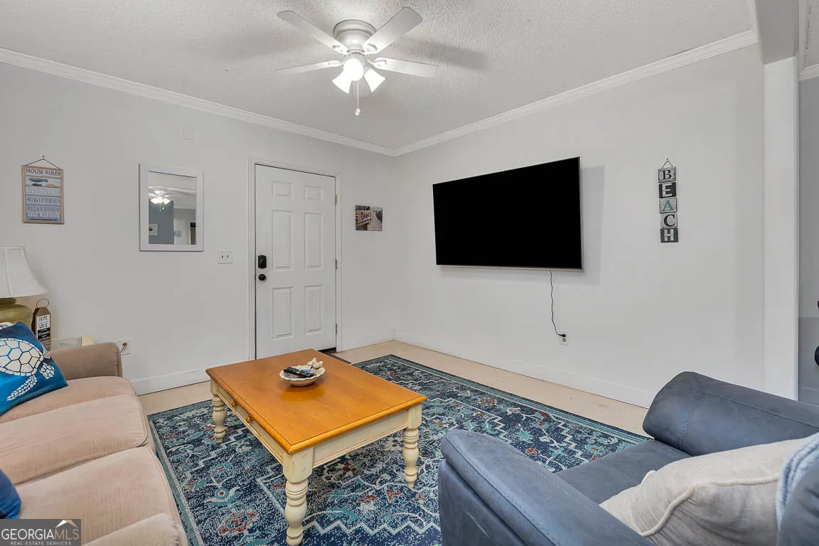 103 Travellers Way