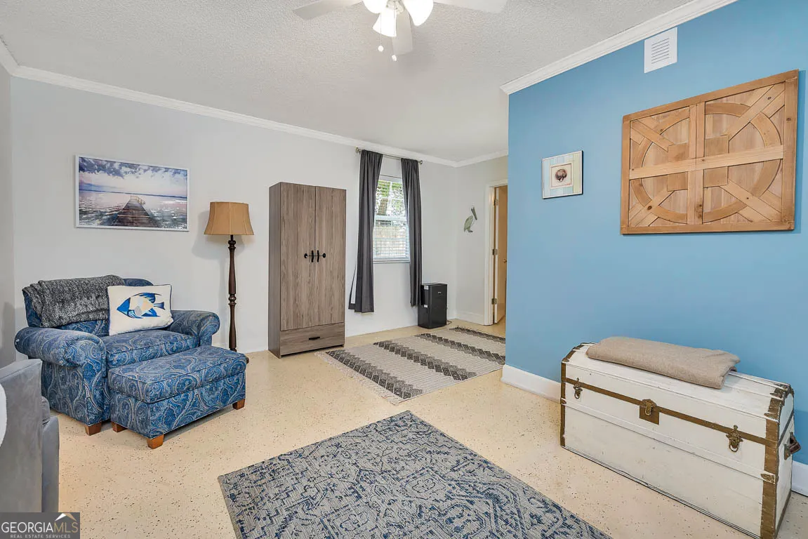 103 Travellers Way