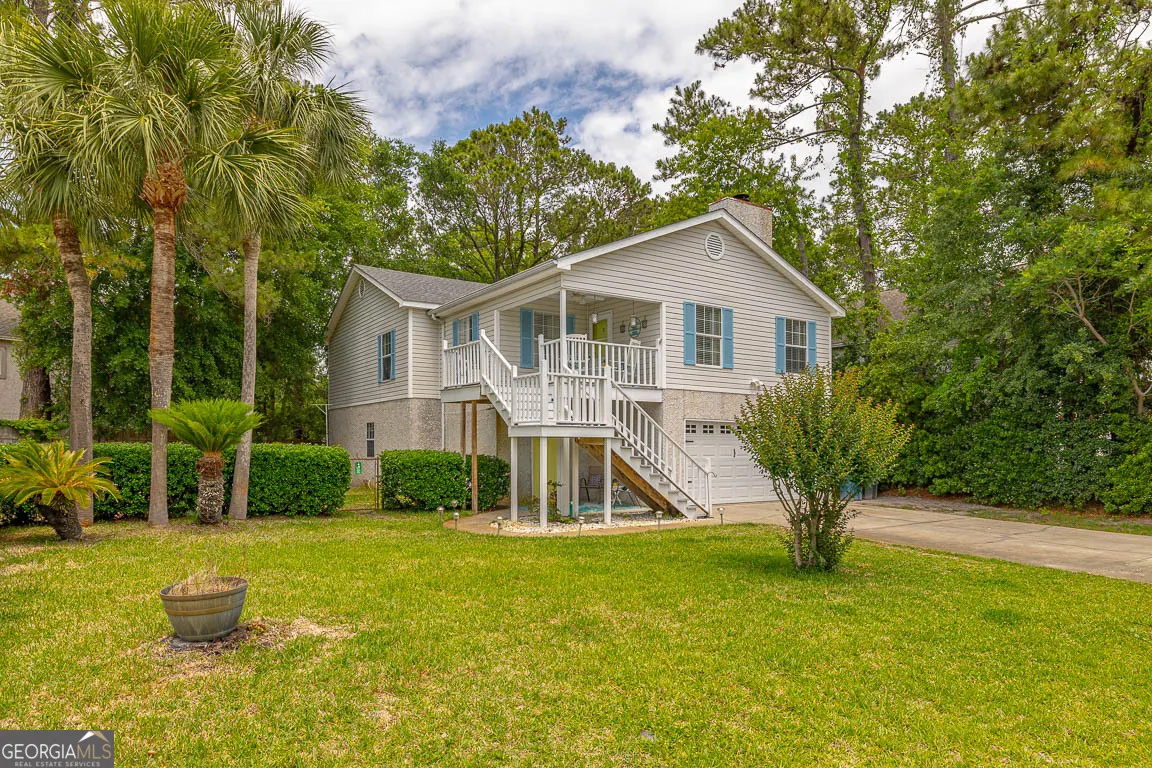 103 Travellers Way