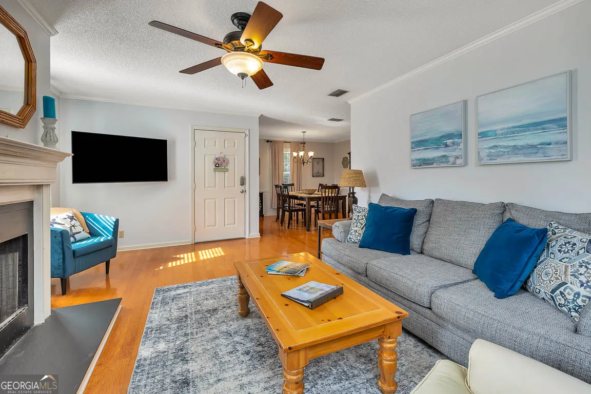 103 Travellers Way