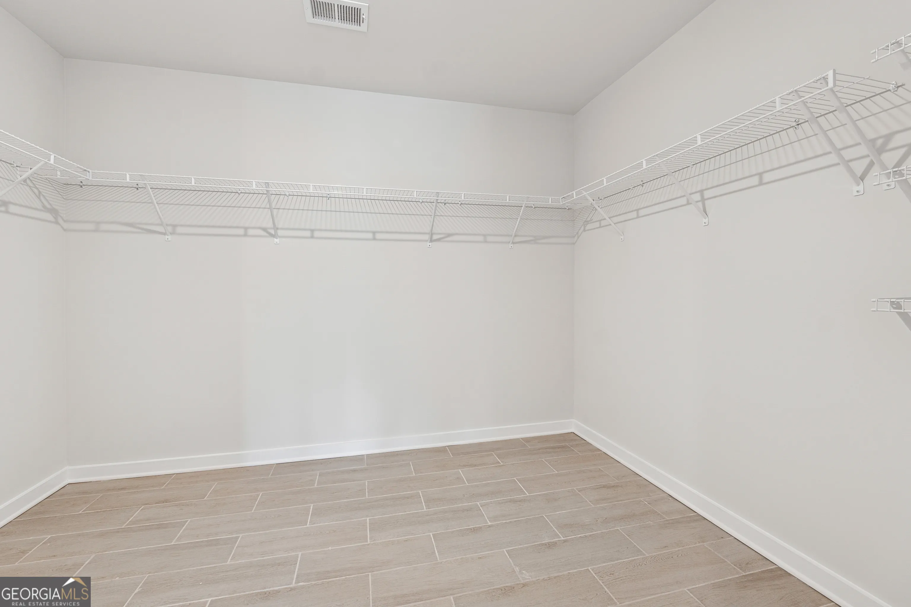 245 Orwell Drive, #0