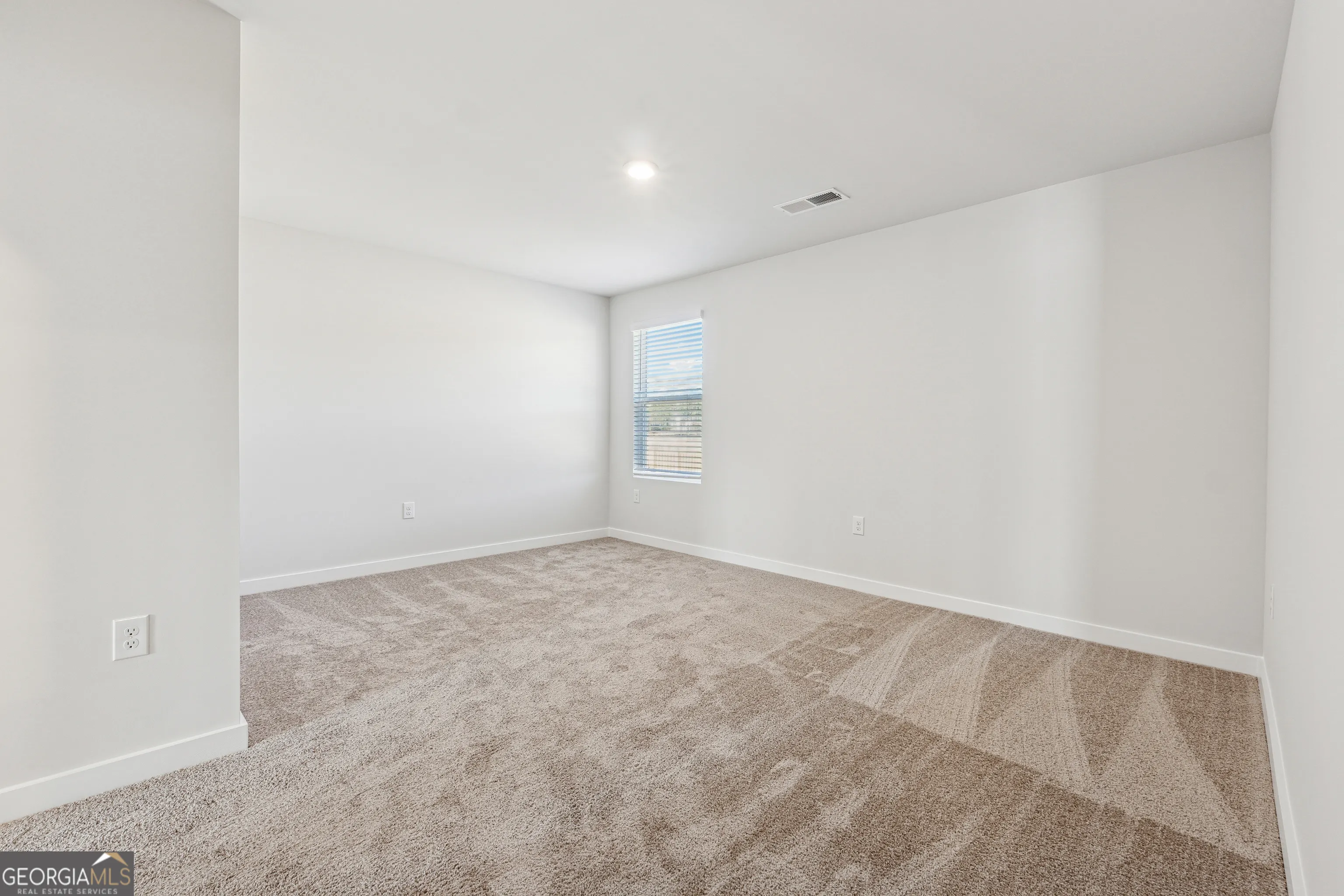 245 Orwell Drive, #0