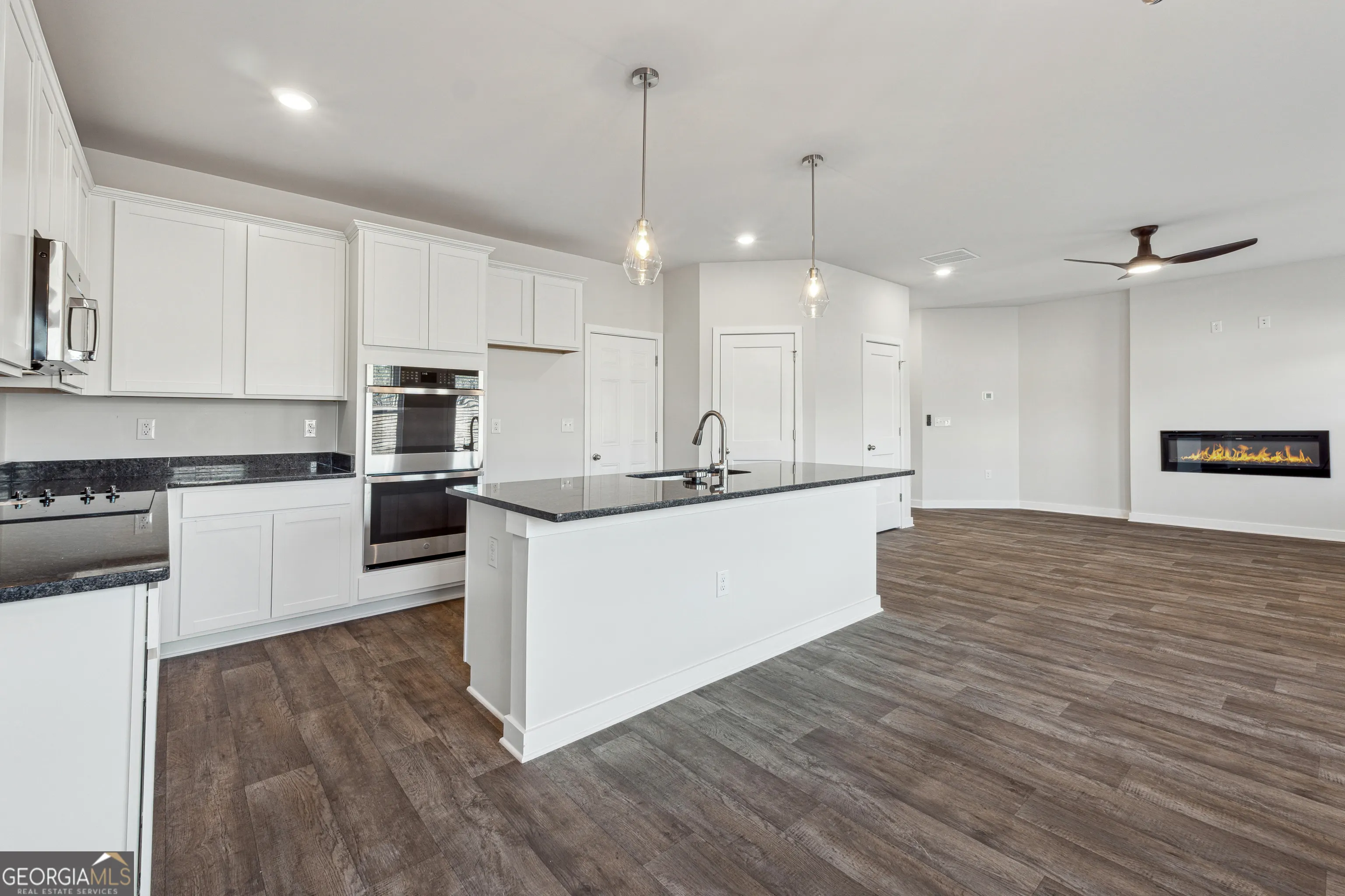 245 Orwell Drive, #0