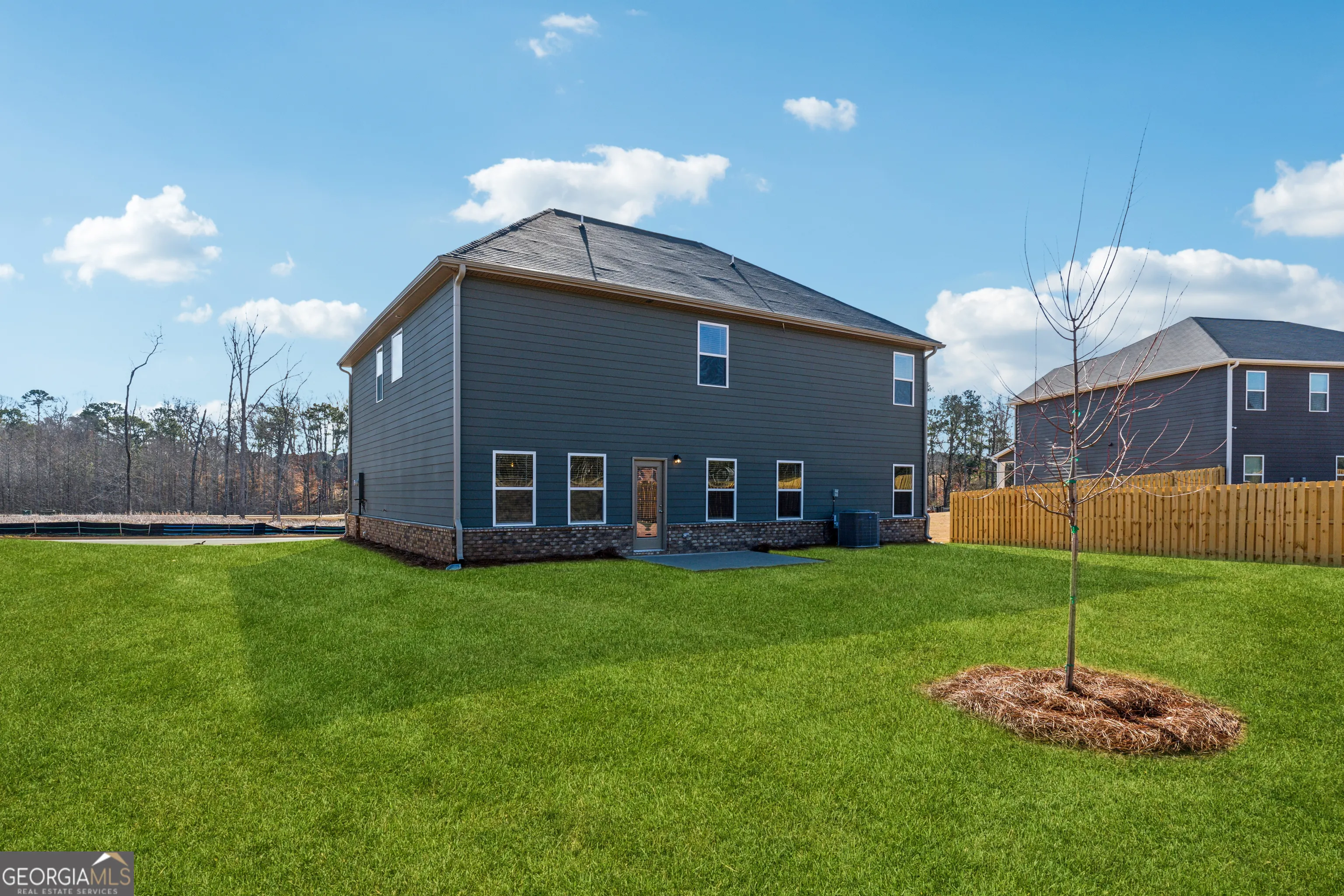 245 Orwell Drive, #0