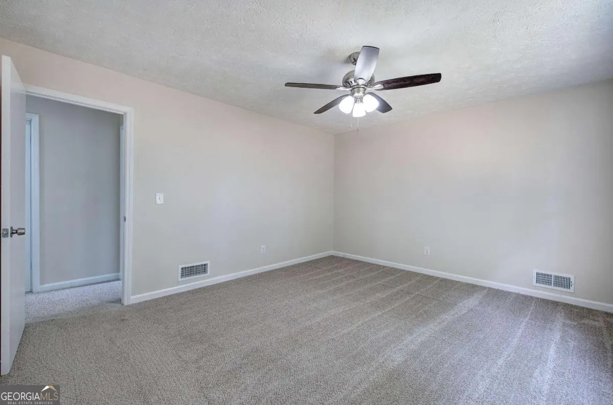 3524 Hopkins Way