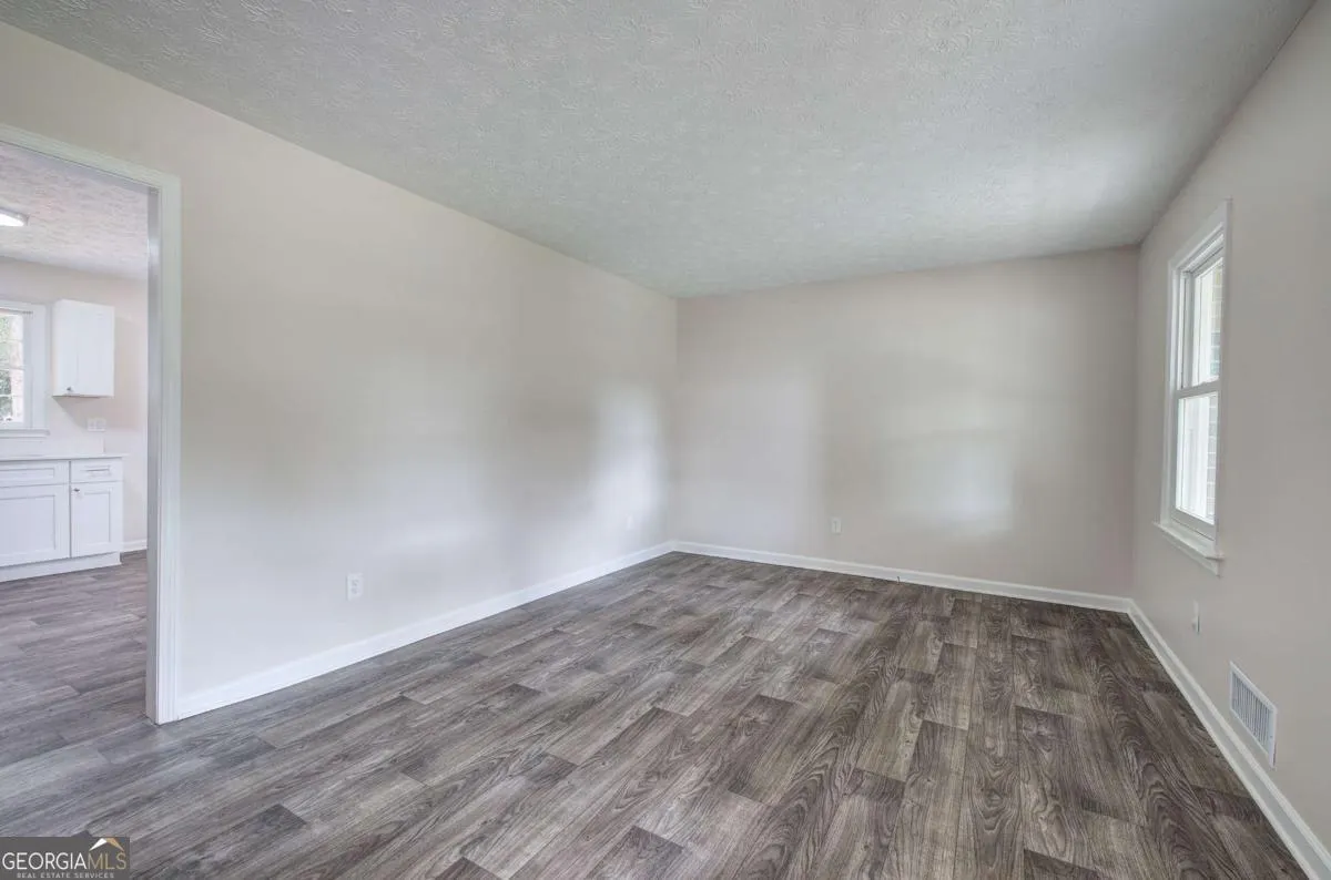 3524 Hopkins Way