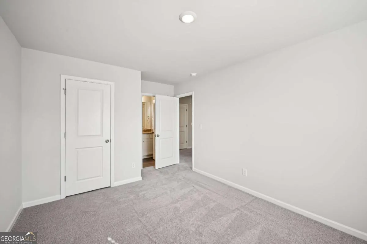 225 Cedar Wood Trace