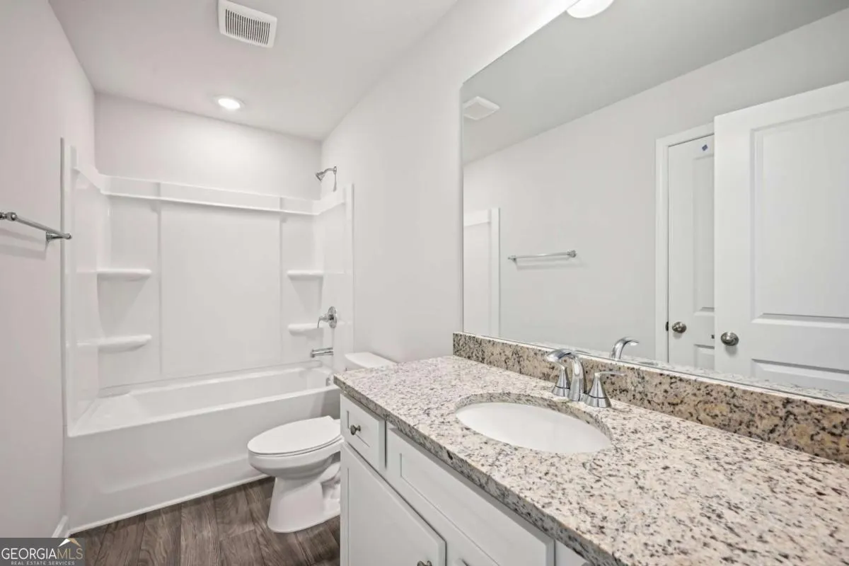 225 Cedar Wood Trace
