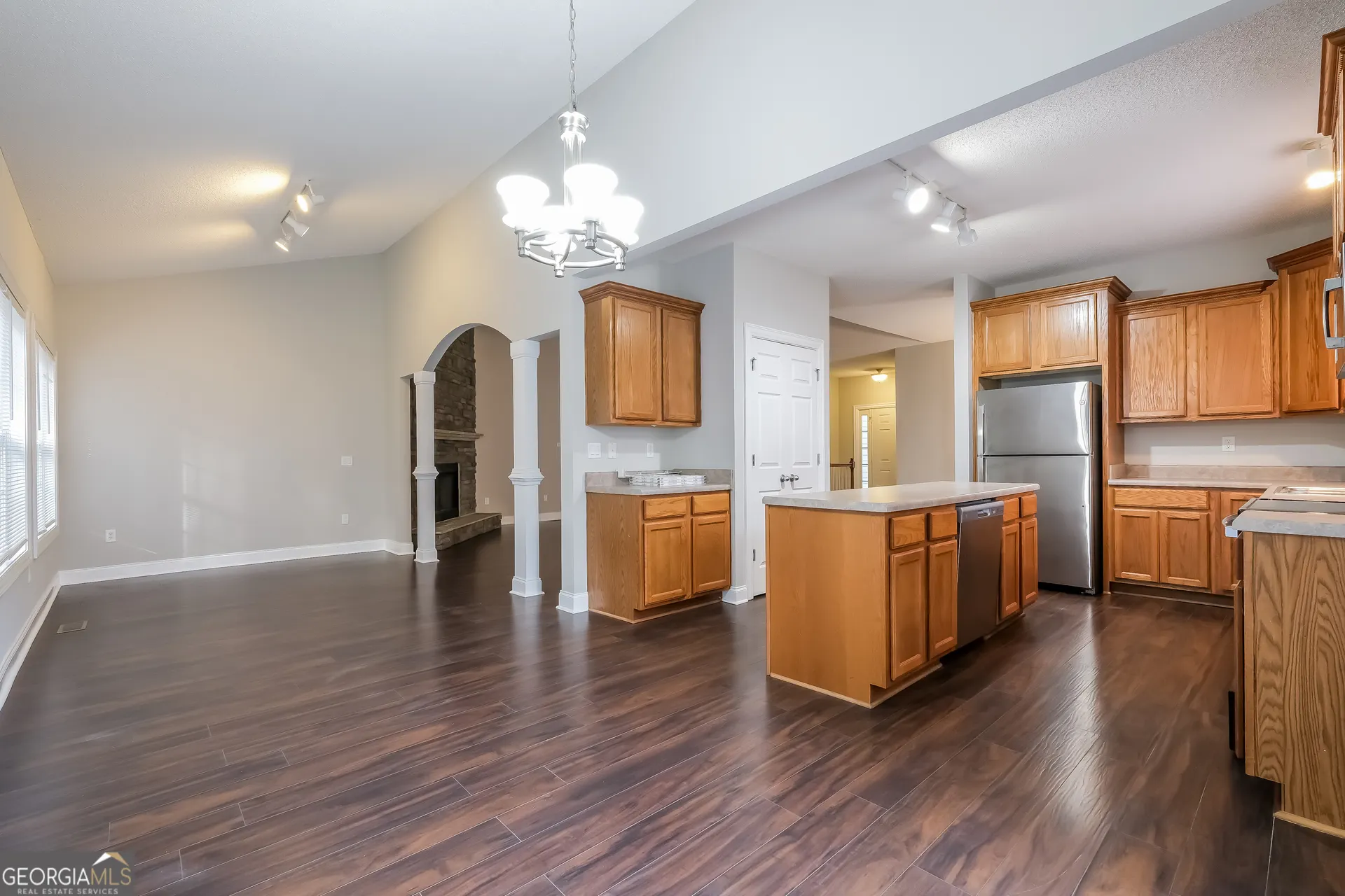 284 Ivey Lake Parkway