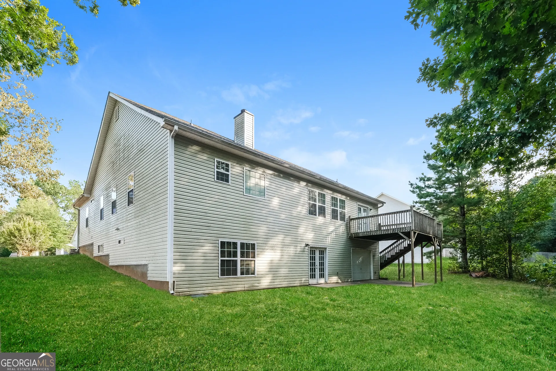 284 Ivey Lake Parkway