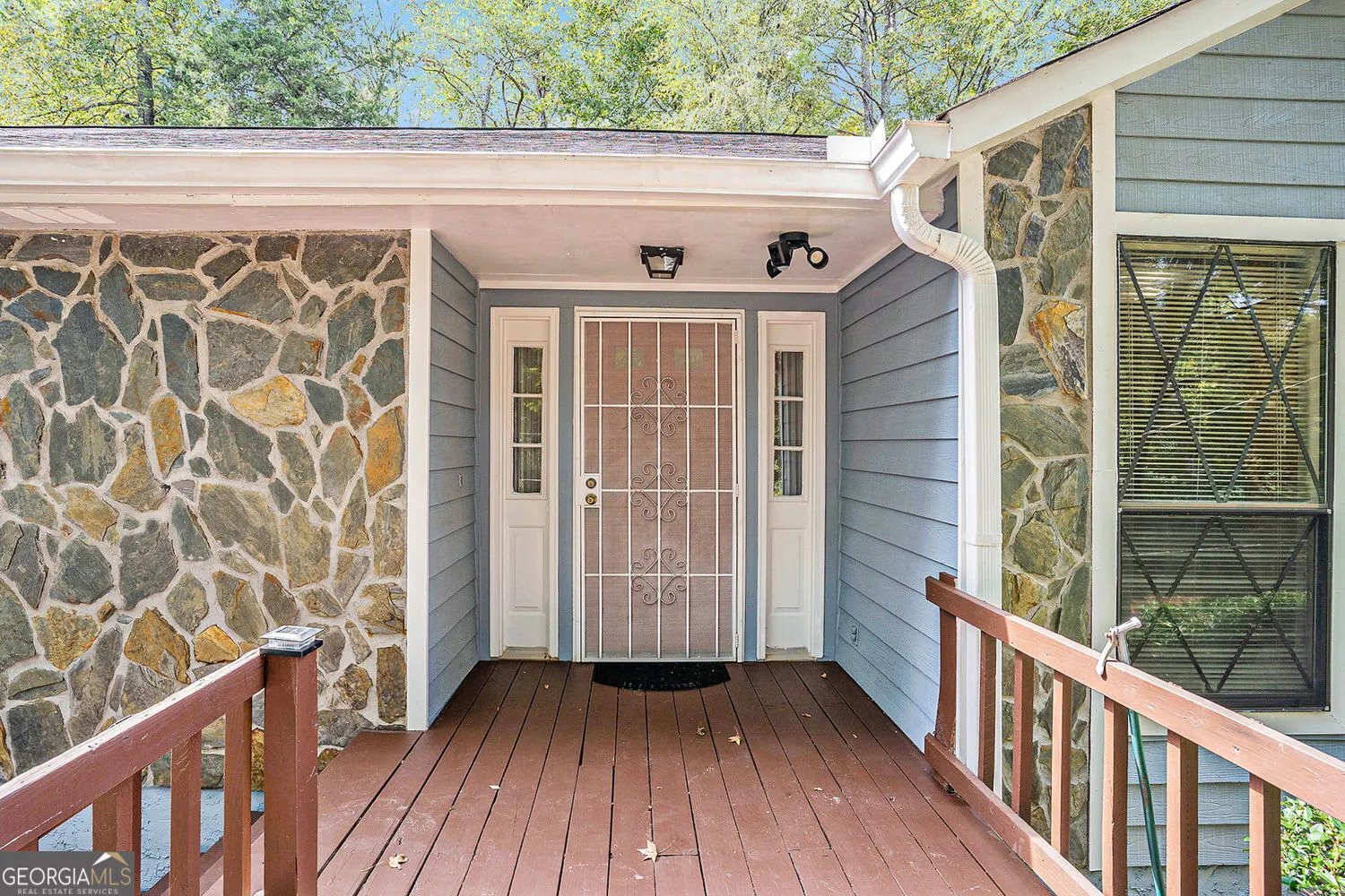7583 Sunstone Drive