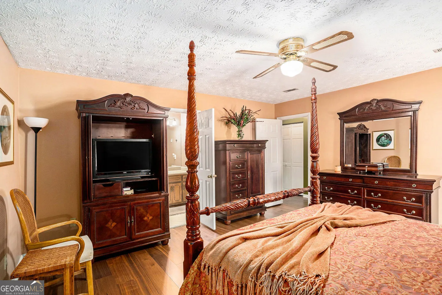 7583 Sunstone Drive