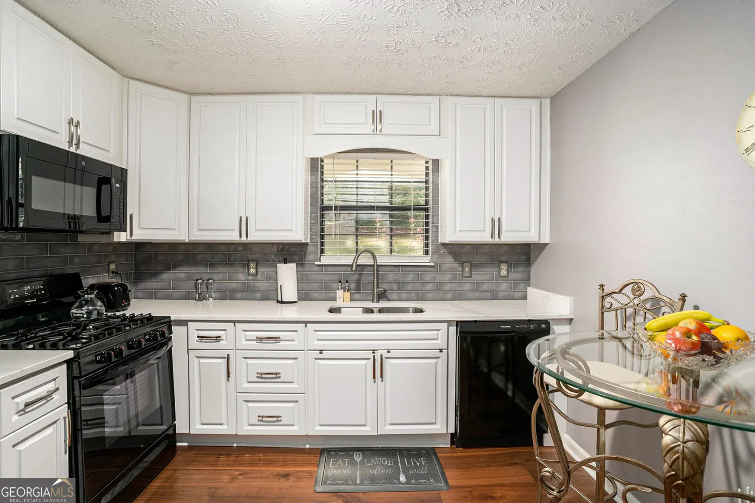 7583 Sunstone Drive
