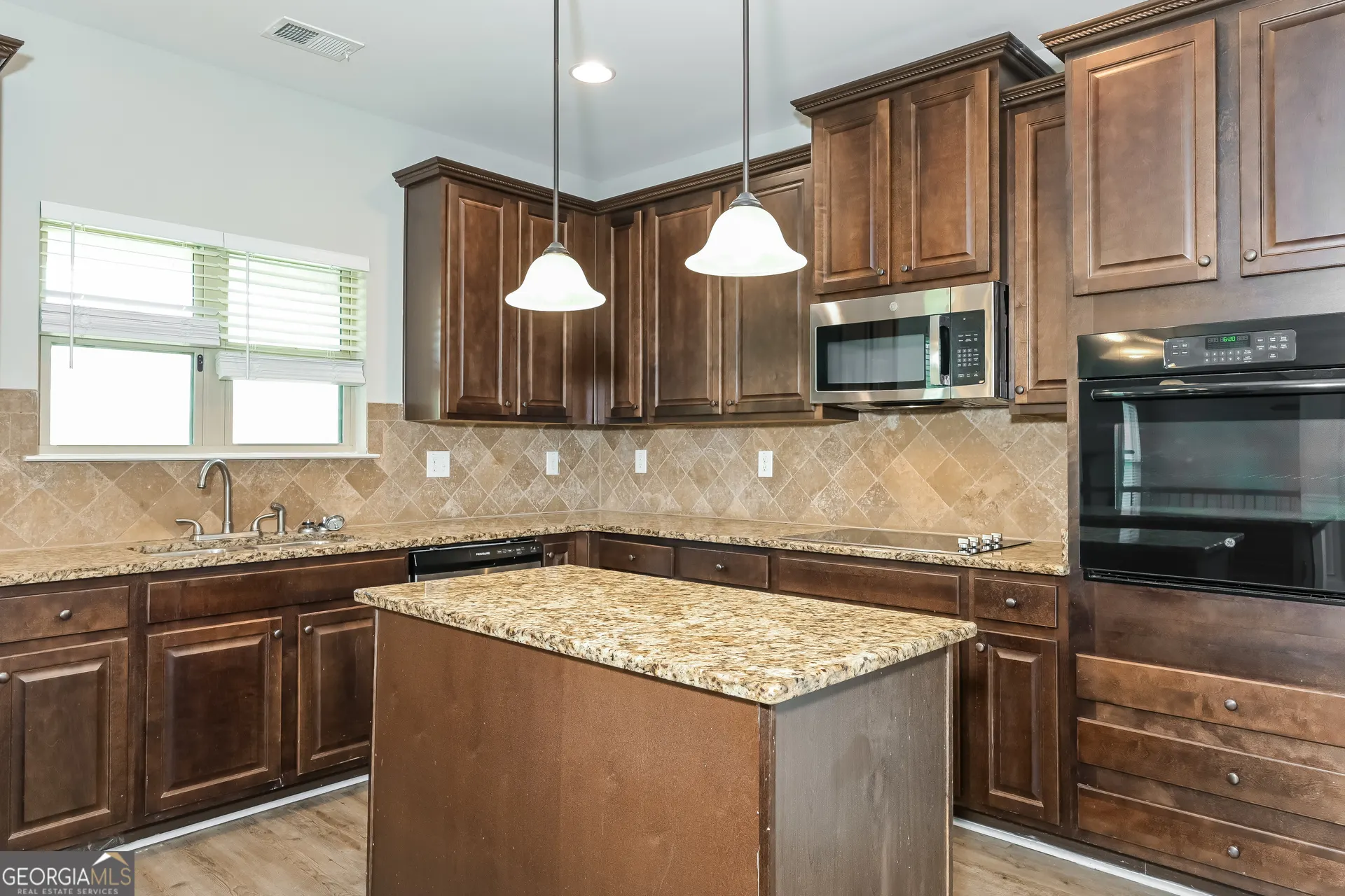 2871 Raton Cove