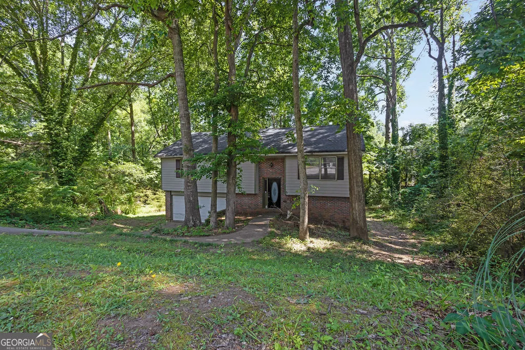 3189 Glen Hollow Drive