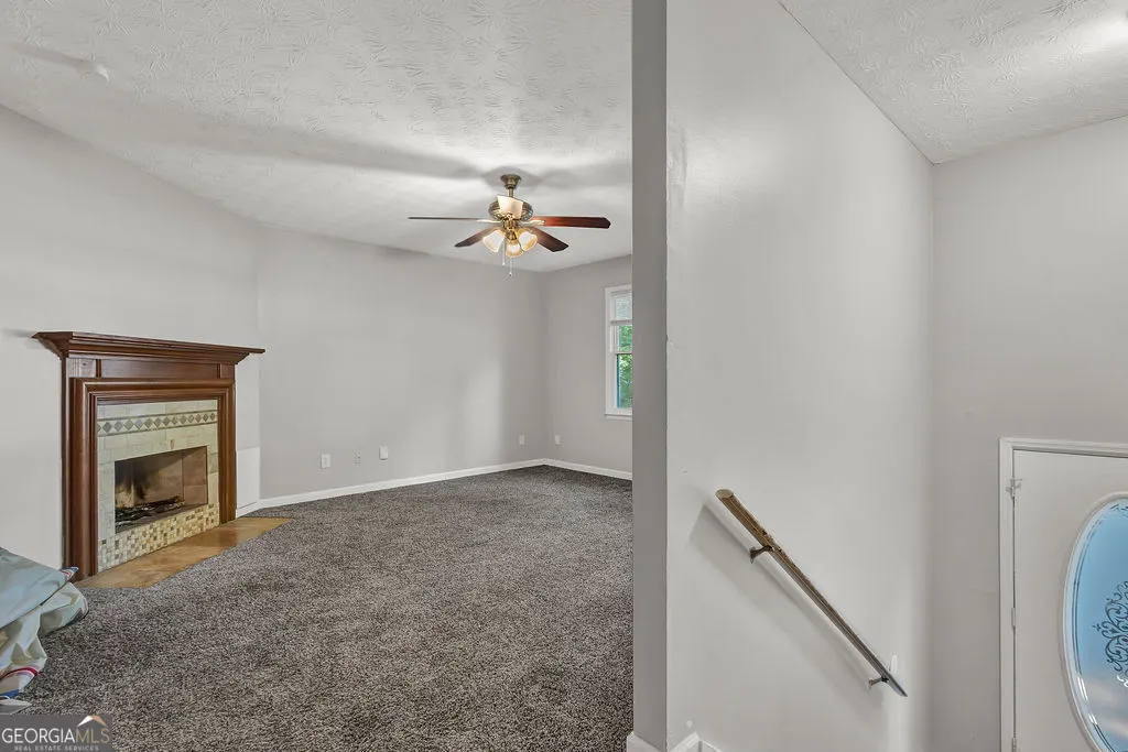 3189 Glen Hollow Drive