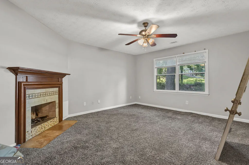 3189 Glen Hollow Drive