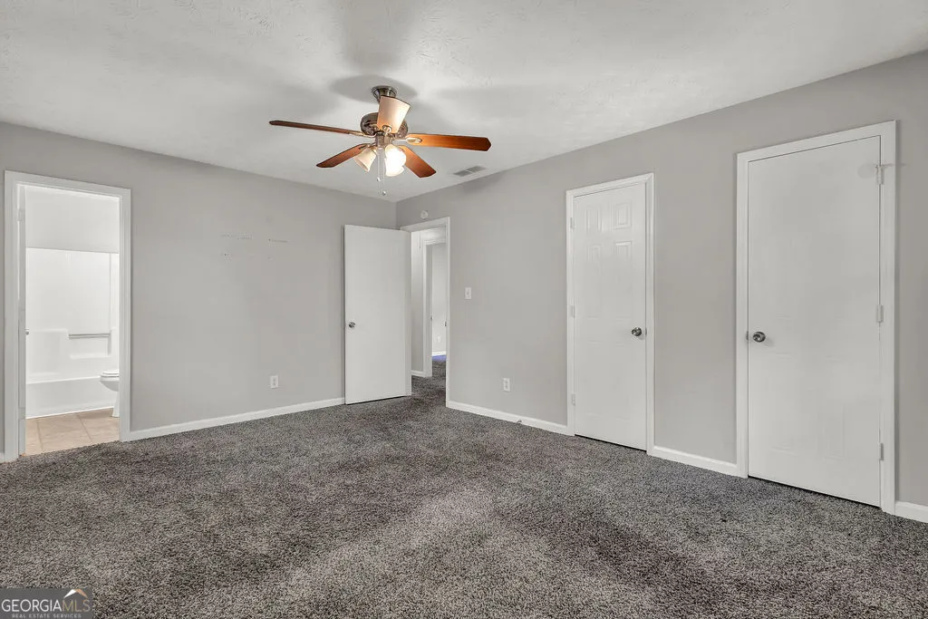 3189 Glen Hollow Drive