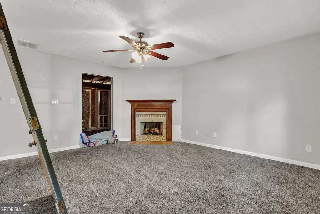 3189 Glen Hollow Drive