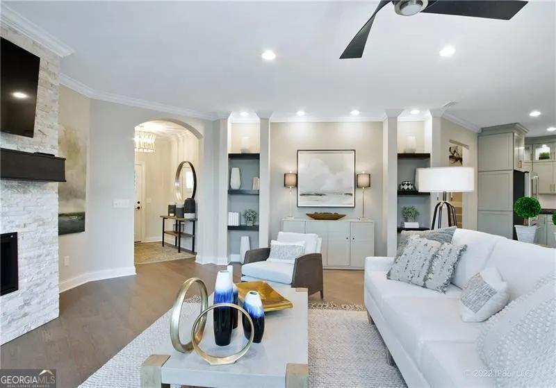 454 Sugarberry Lane