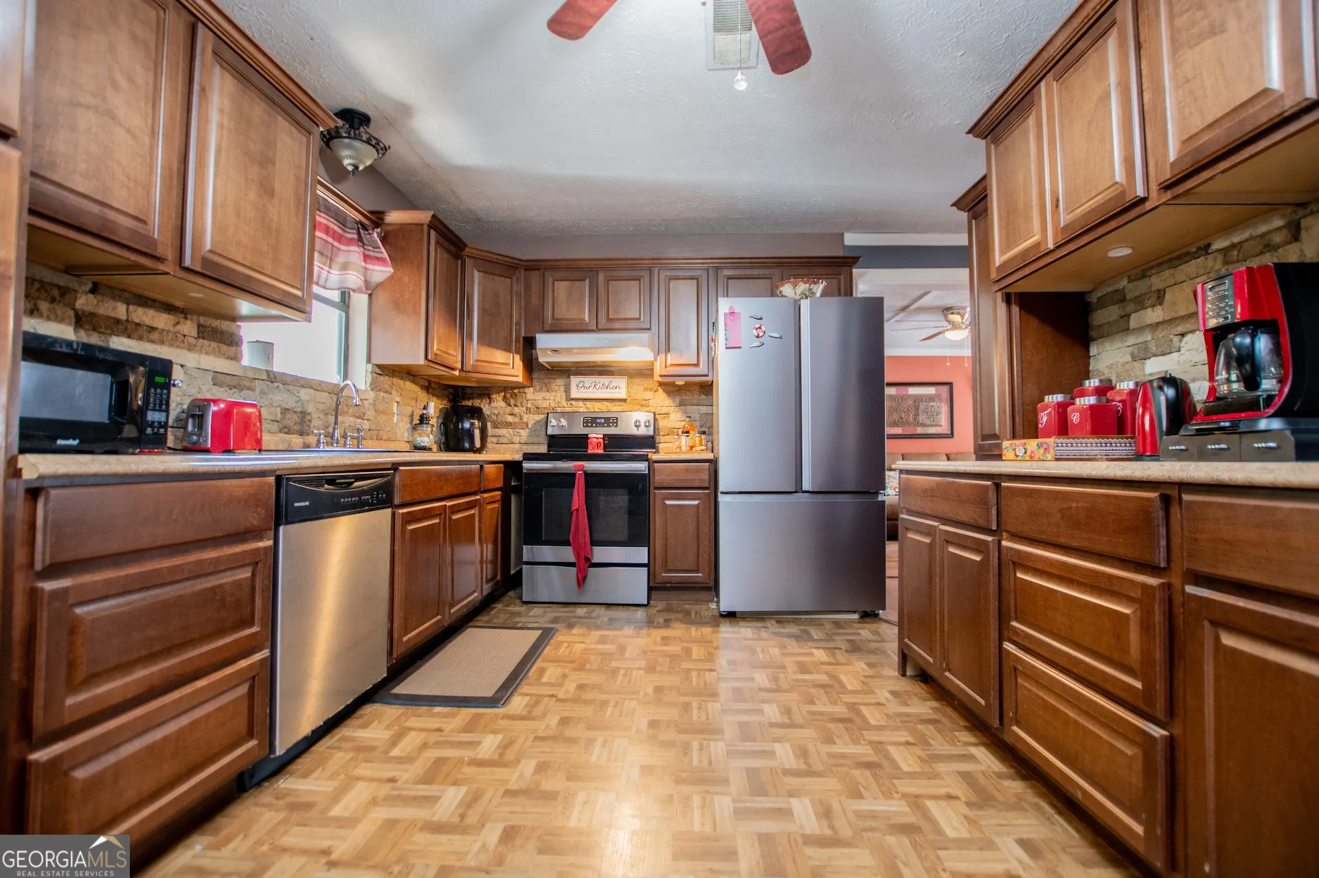 162 Parkway Circle