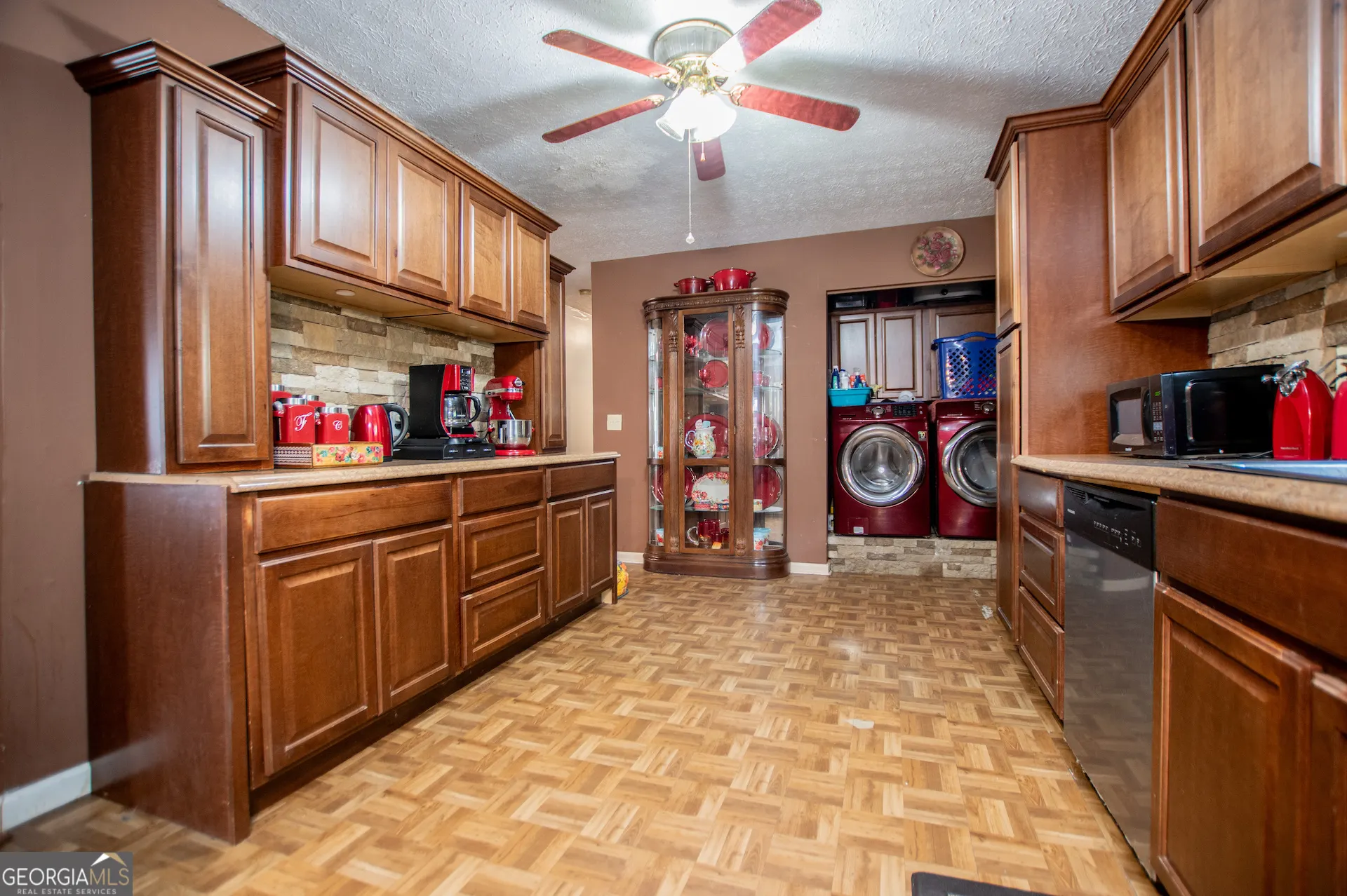 162 Parkway Circle