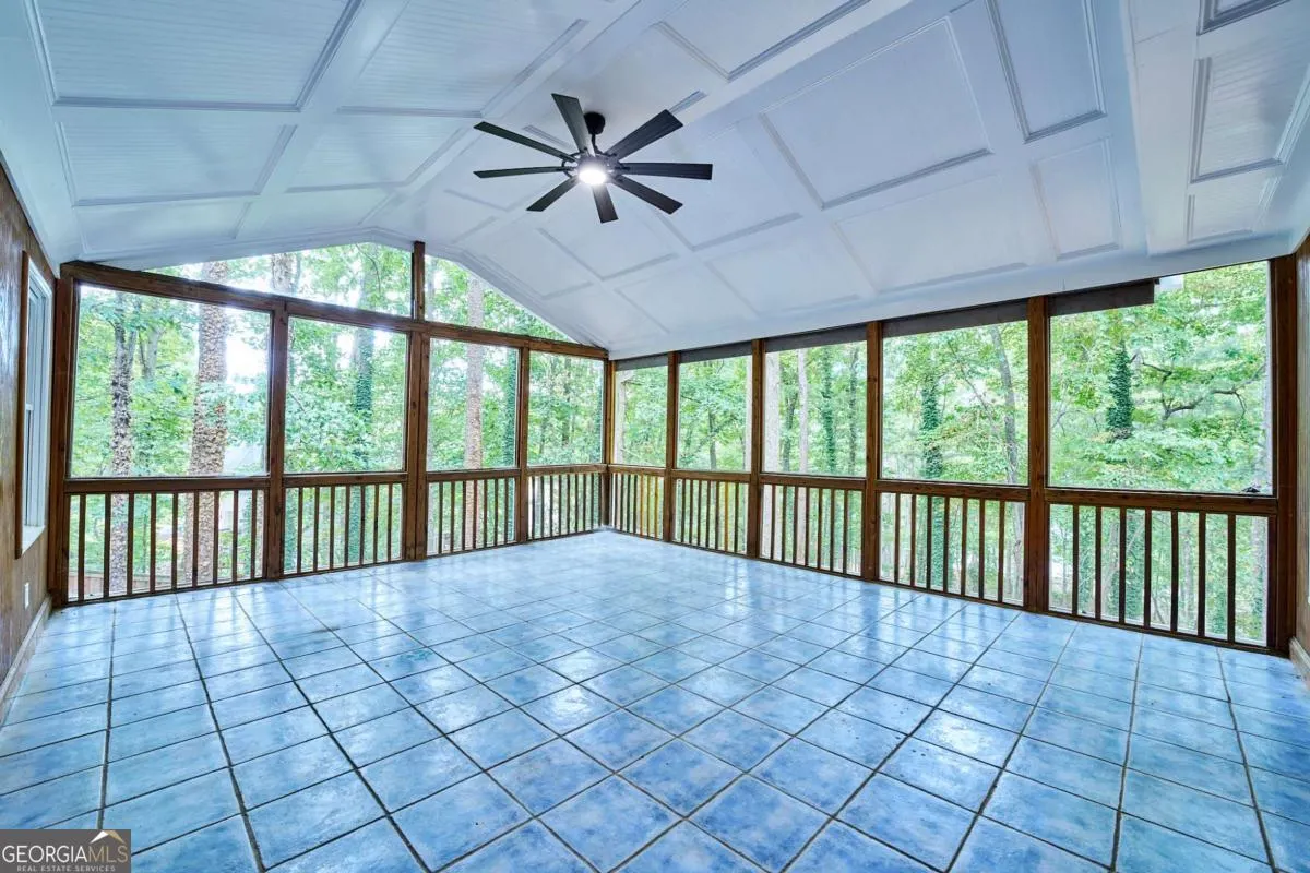 535 Emerald Parkway