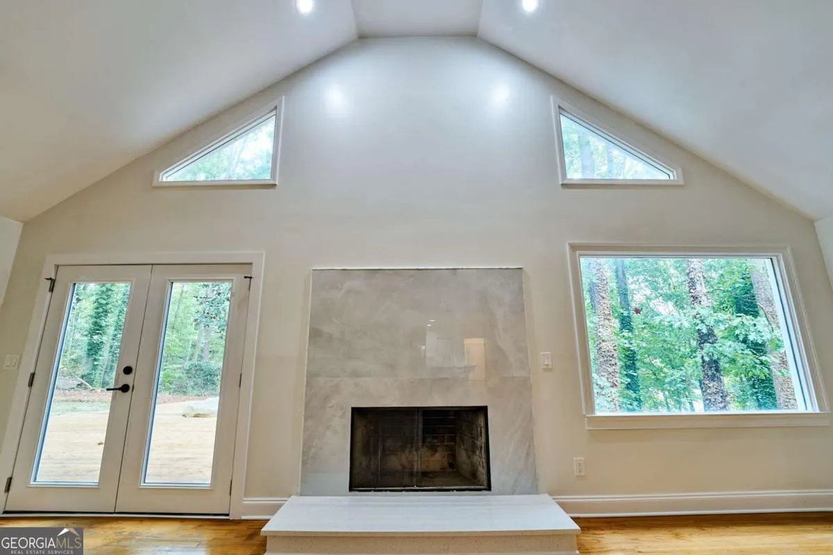 535 Emerald Parkway