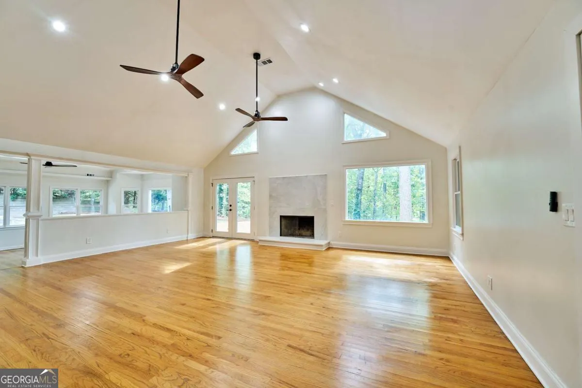 535 Emerald Parkway