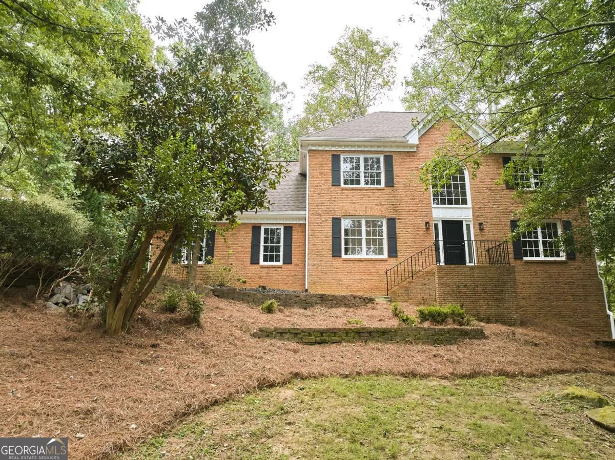 535 Emerald Parkway