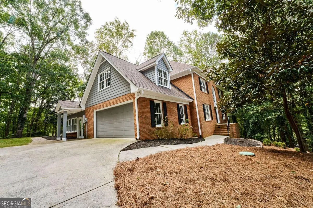 535 Emerald Parkway