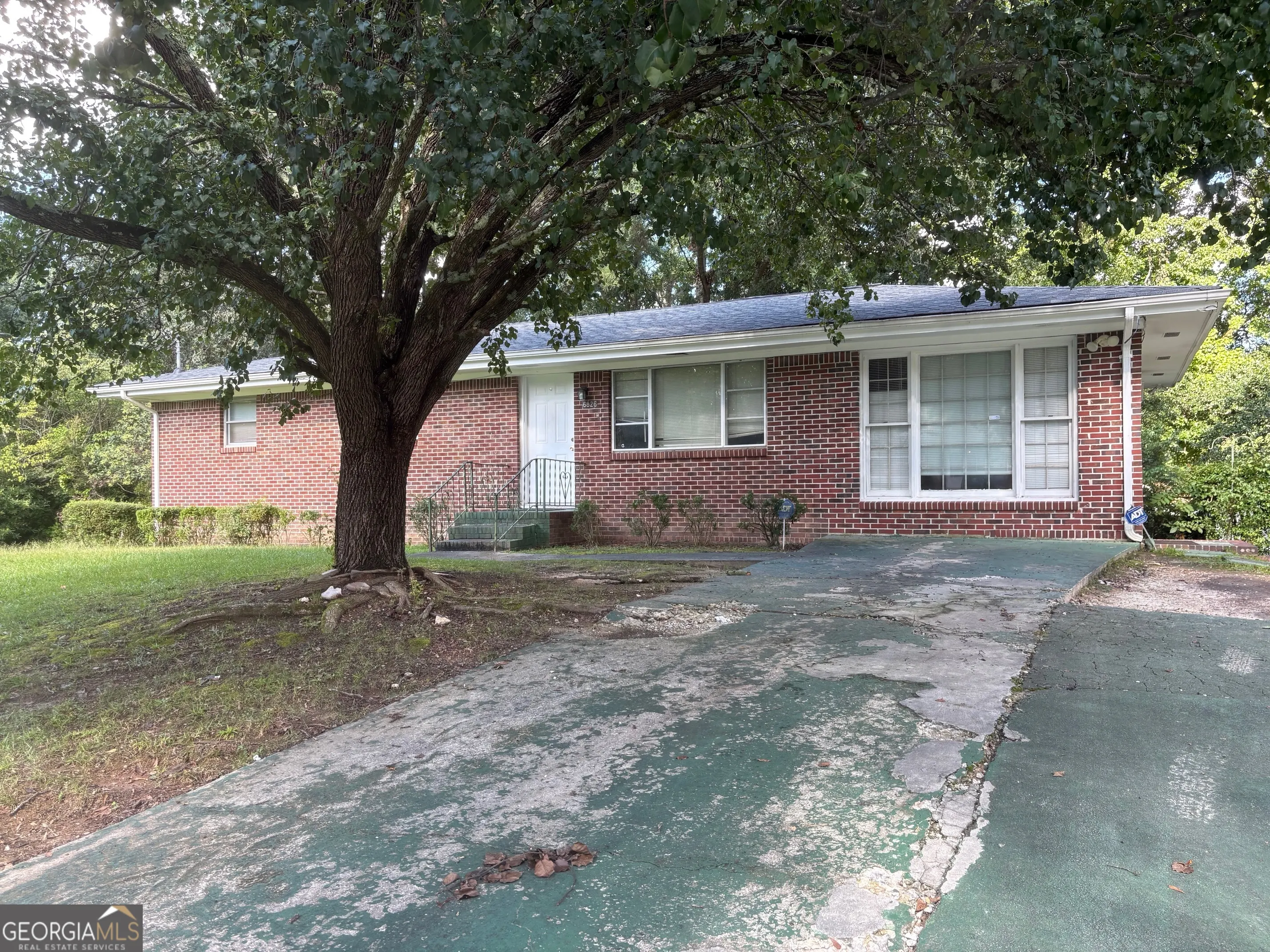 6826 Mayo Drive