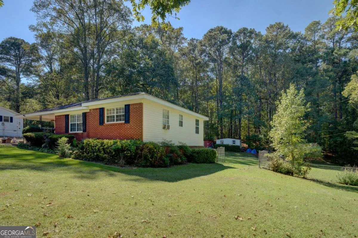 1136 Jack Neely Road