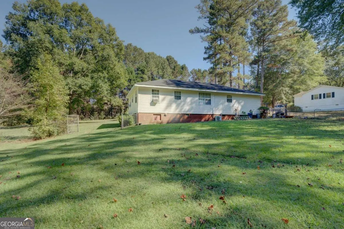 1136 Jack Neely Road