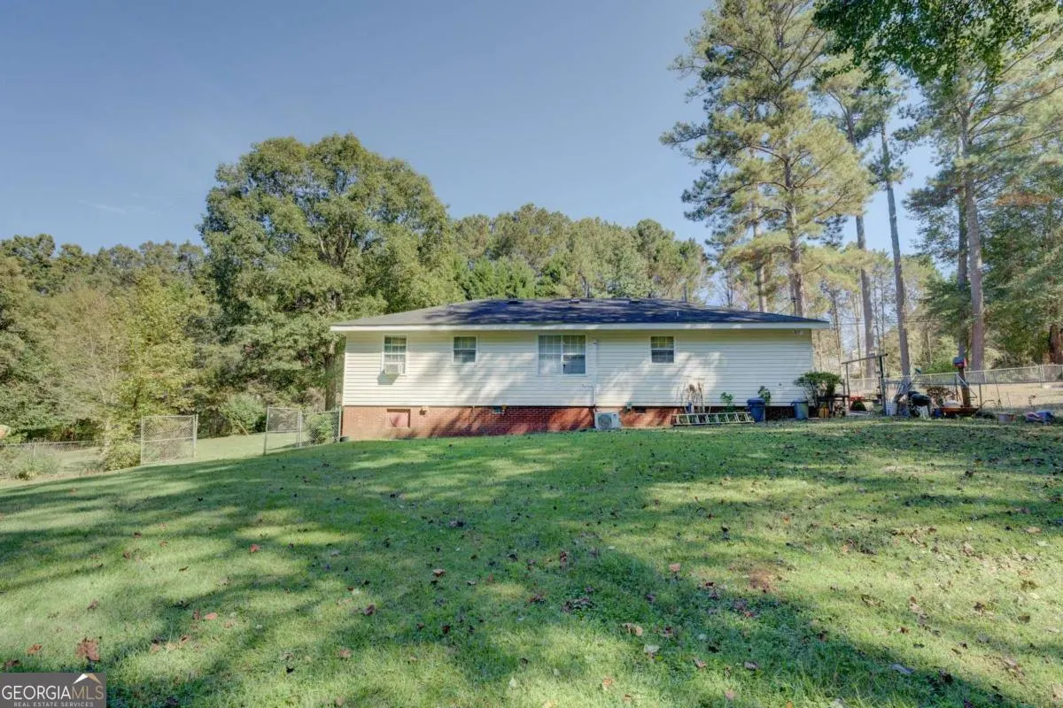 1136 Jack Neely Road