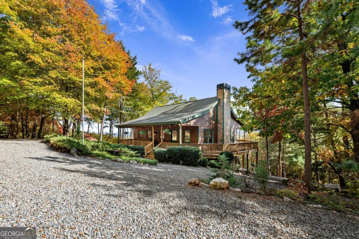 1655 Mangums Trail