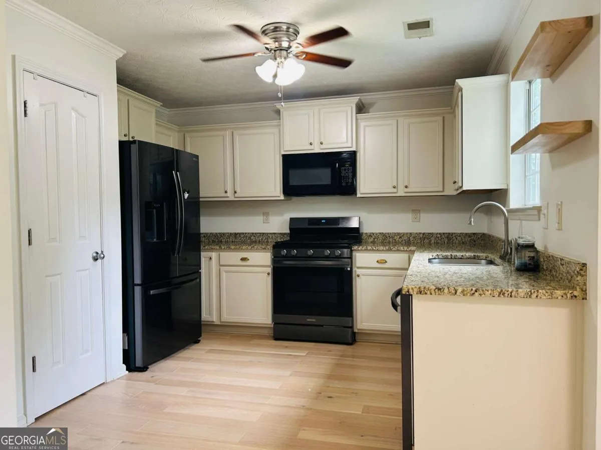 5 Stony Oak Drive
