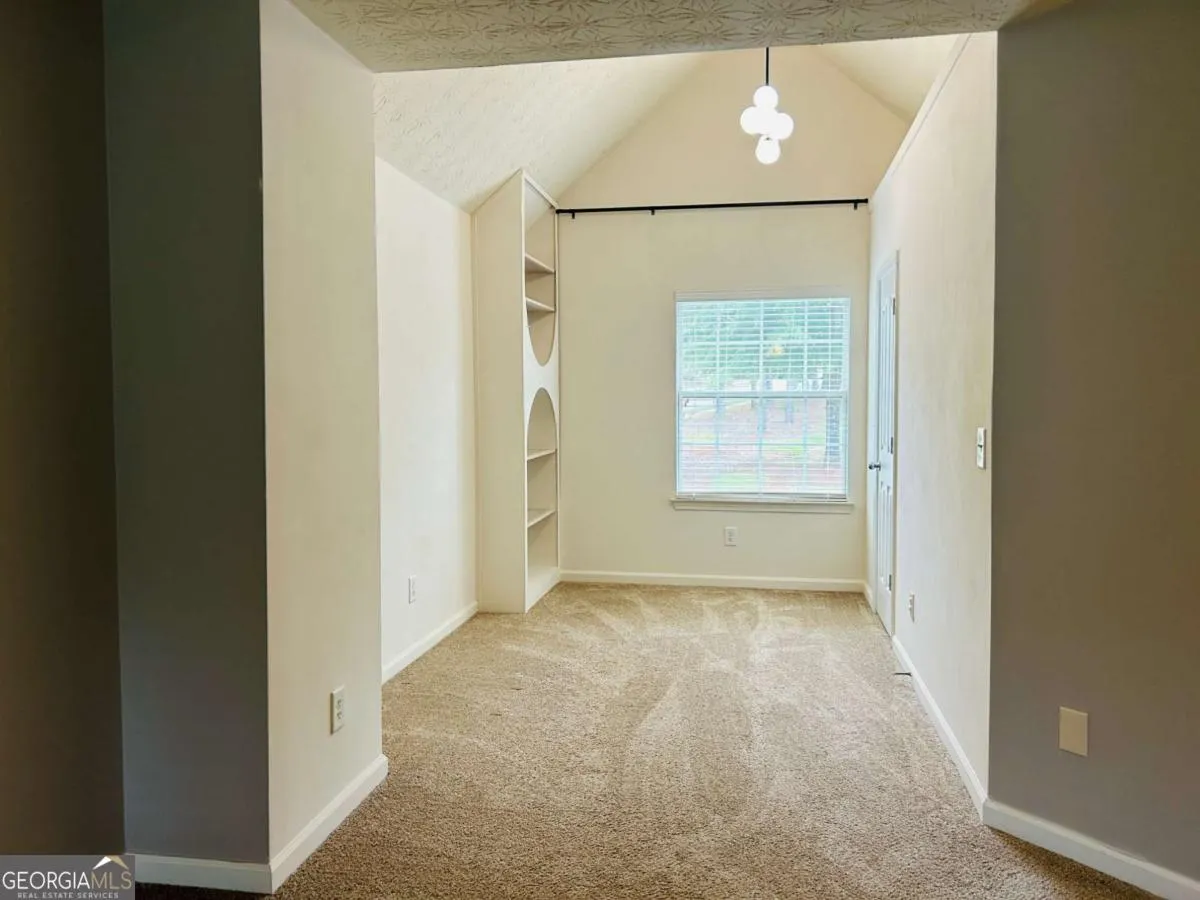 5 Stony Oak Drive