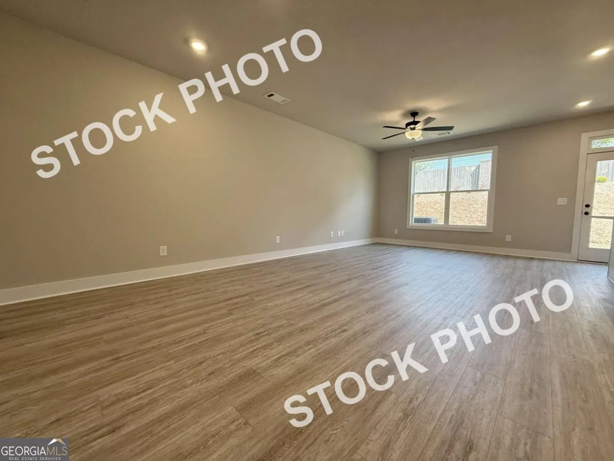 27 21 Rock Park Way, #27