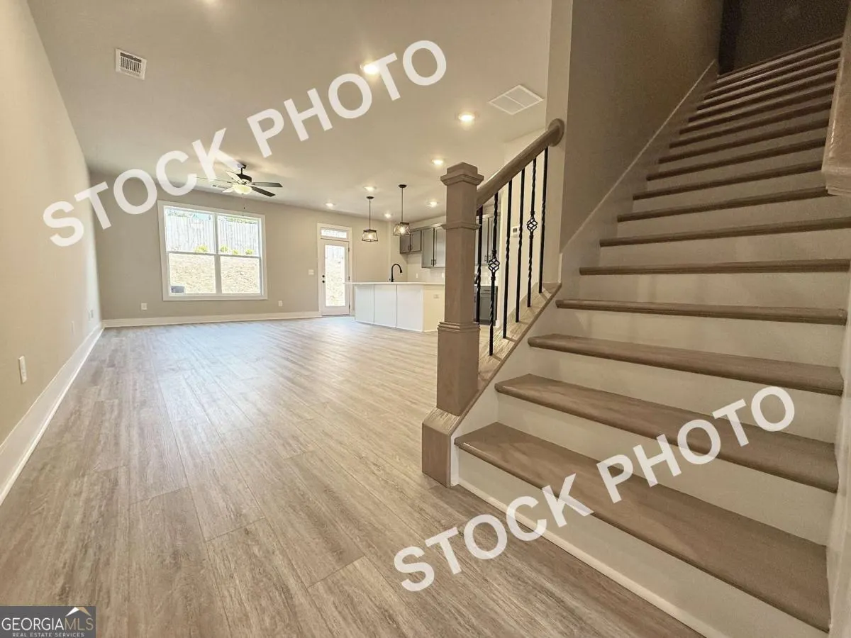 27 21 Rock Park Way, #27