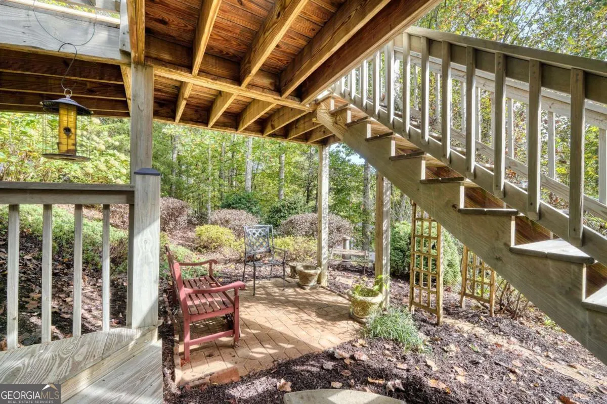197 Eagles View Road