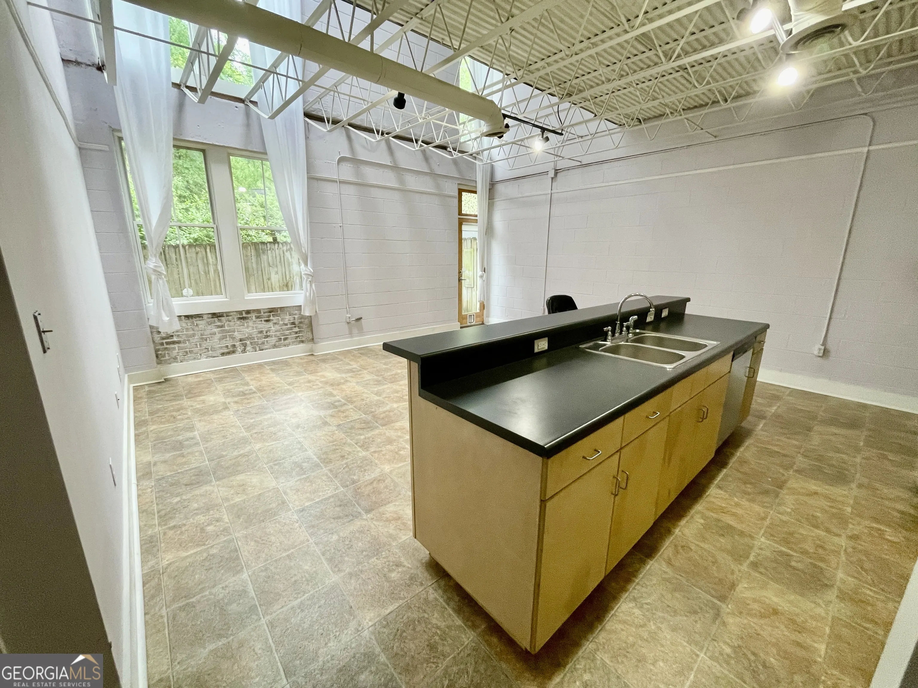 APT C1 1295 E Broad Street, #APT C1