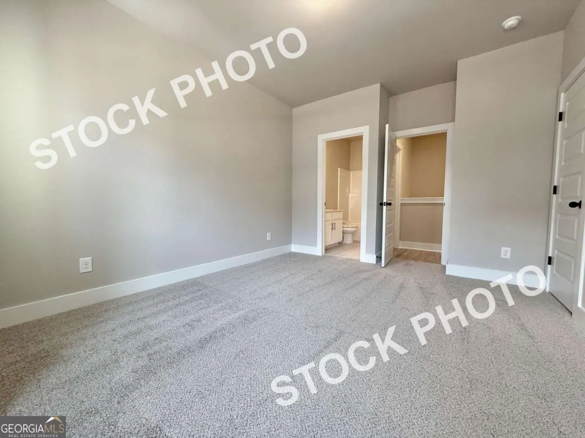 26 23 Rock Park Way, #26