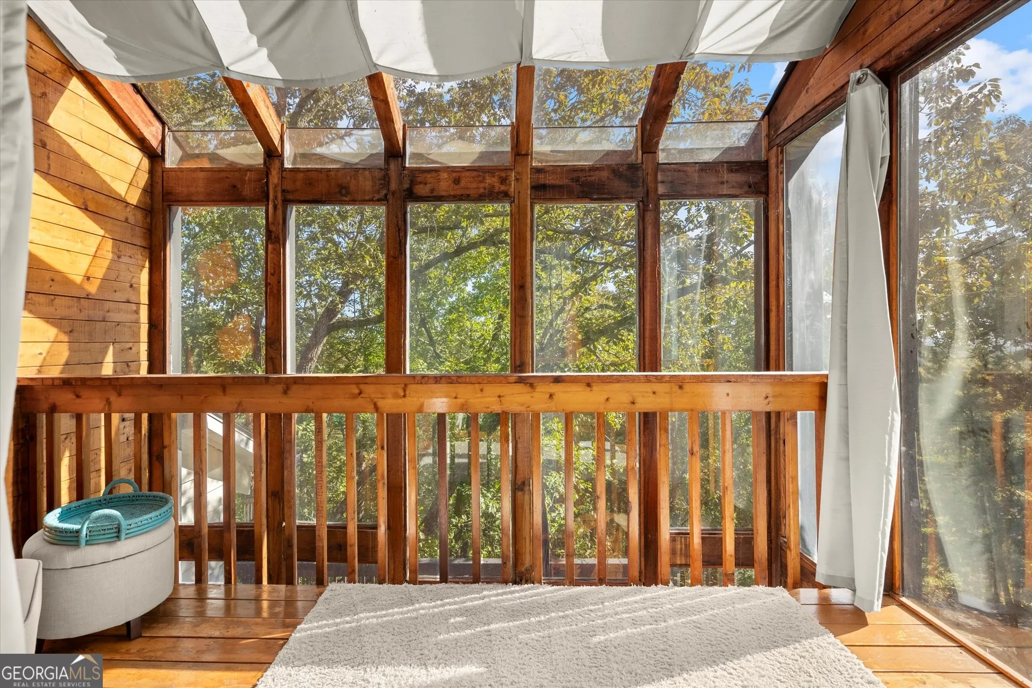 894 Lake Arrowhead Drive