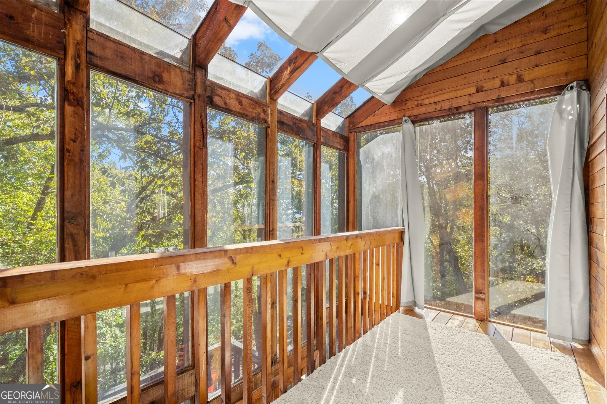 894 Lake Arrowhead Drive