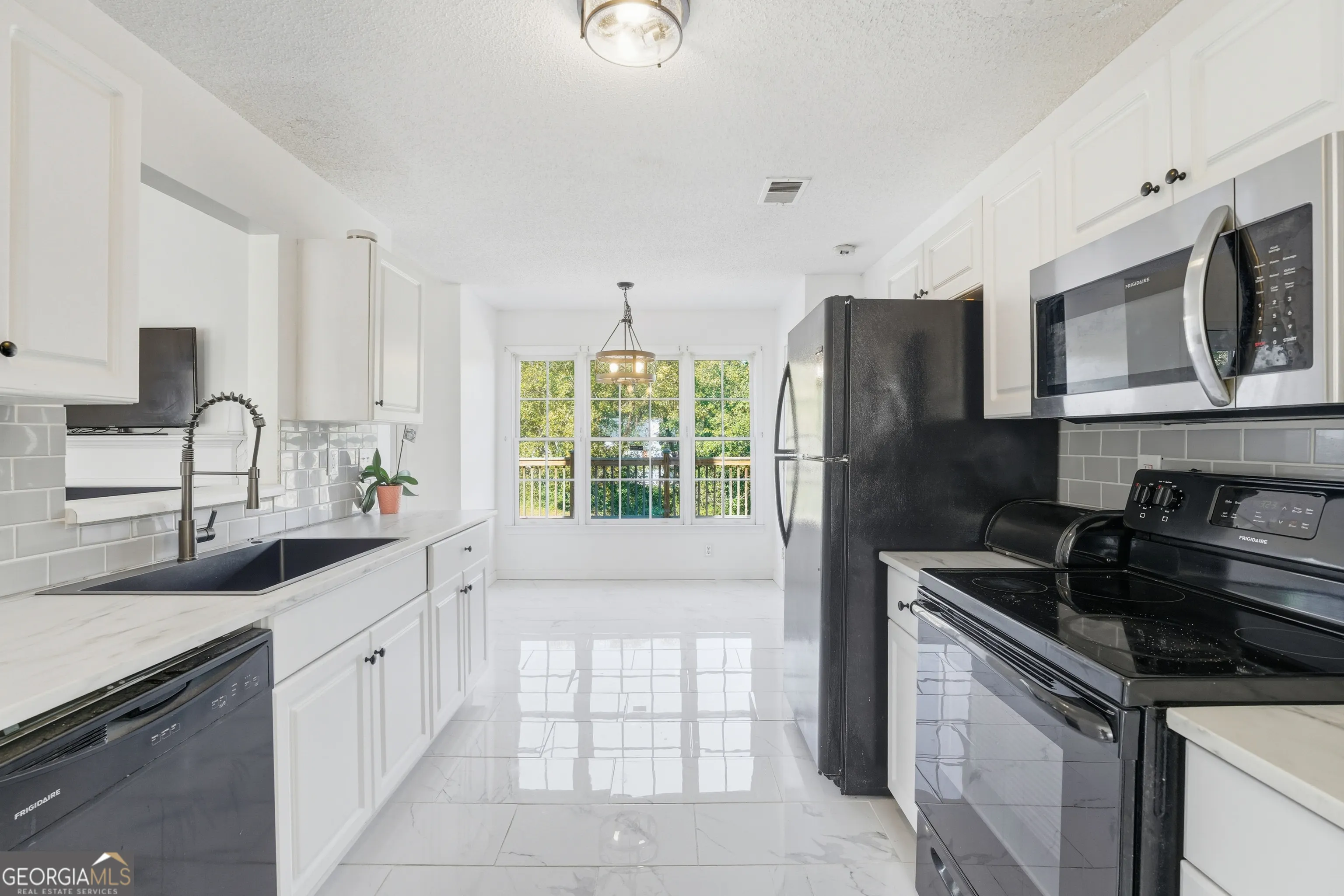5152 Rosetrace Cove