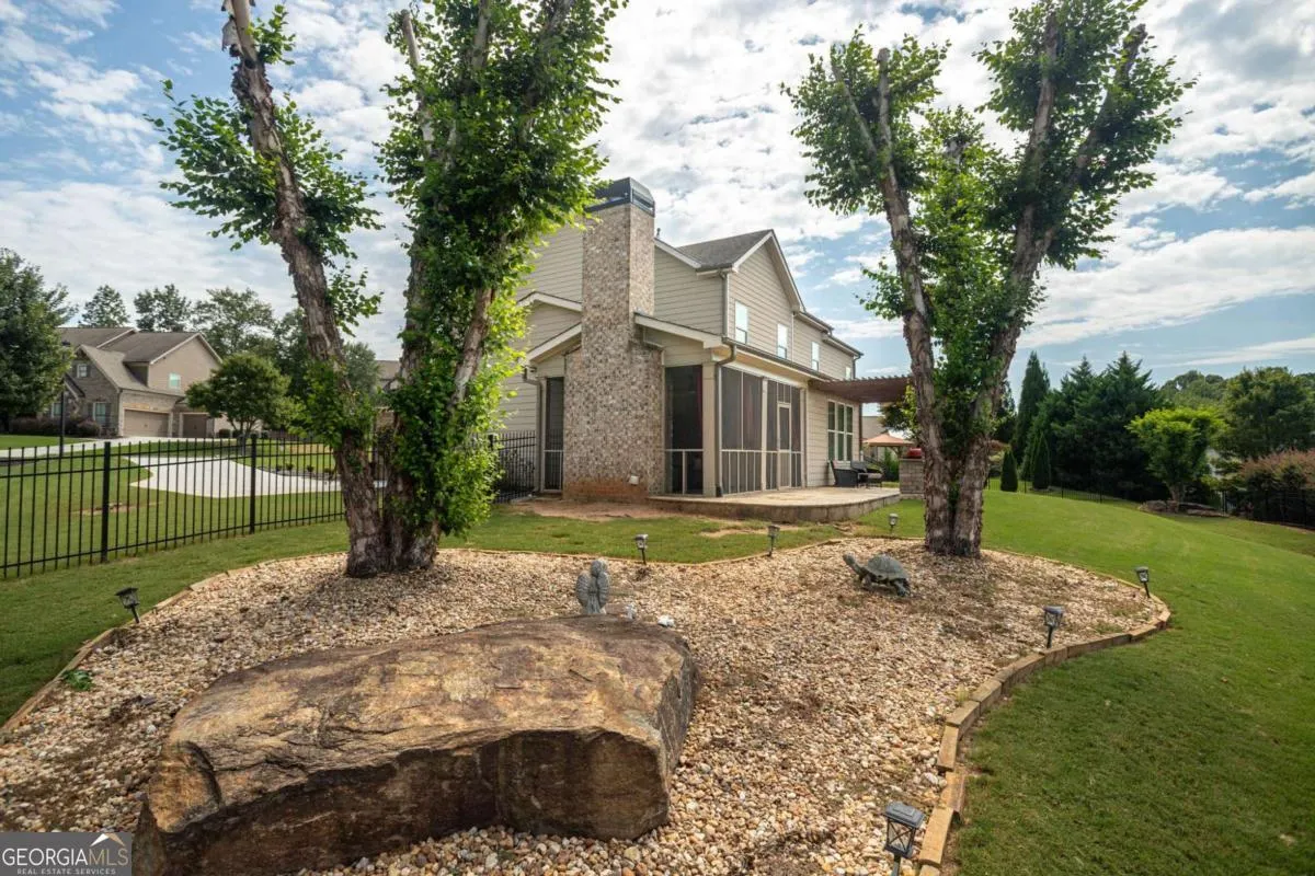 1874 Granite Hill Court