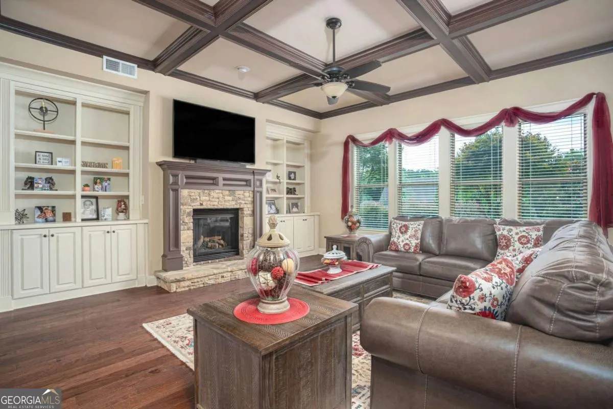 1874 Granite Hill Court